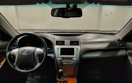 Toyota Camry, 2010 год, 990 000 рублей, 17 фотография