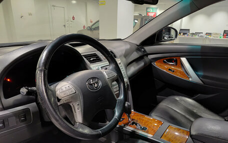 Toyota Camry, 2010 год, 990 000 рублей, 20 фотография