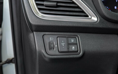 Hyundai Solaris II рестайлинг, 2019 год, 999 000 рублей, 18 фотография