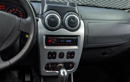 Renault Sandero I, 2012 год, 599 000 рублей, 16 фотография