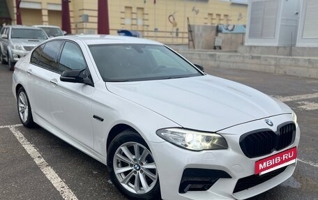 BMW 5 серия, 2016 год, 1 950 000 рублей, 6 фотография