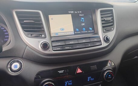 Hyundai Tucson III, 2018 год, 2 000 000 рублей, 8 фотография