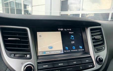 Hyundai Tucson III, 2018 год, 2 000 000 рублей, 10 фотография