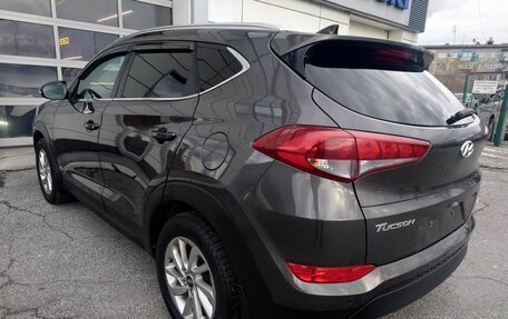 Hyundai Tucson III, 2018 год, 2 000 000 рублей, 16 фотография