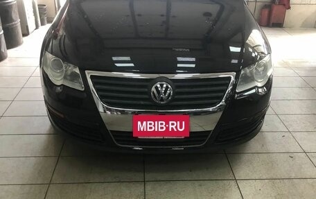 Volkswagen Passat B6, 2005 год, 600 000 рублей, 2 фотография