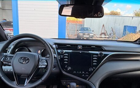 Toyota Camry, 2018 год, 2 480 000 рублей, 4 фотография