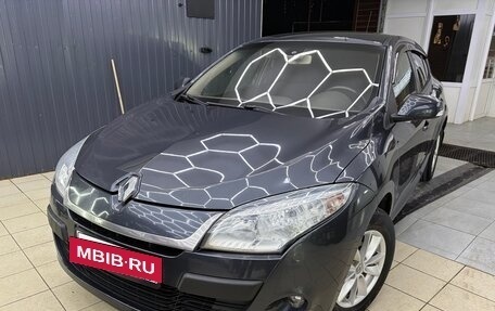 Renault Megane III, 2011 год, 900 000 рублей, 12 фотография