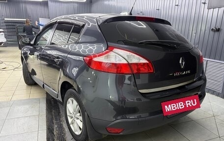 Renault Megane III, 2011 год, 900 000 рублей, 14 фотография
