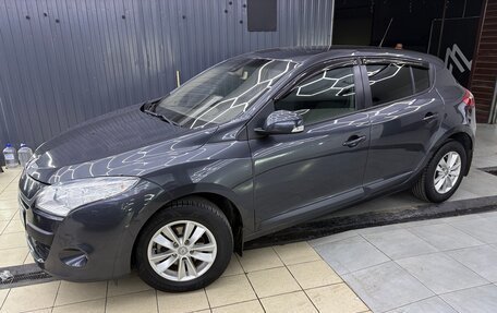 Renault Megane III, 2011 год, 900 000 рублей, 18 фотография