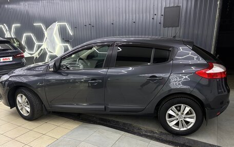 Renault Megane III, 2011 год, 900 000 рублей, 17 фотография