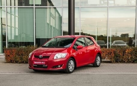 Toyota Auris II, 2008 год, 650 000 рублей, 1 фотография