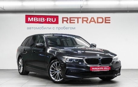 BMW 5 серия, 2018 год, 2 999 000 рублей, 4 фотография