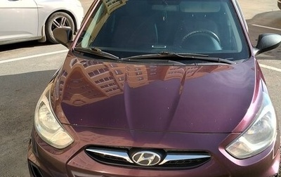 Hyundai Solaris II рестайлинг, 2013 год, 650 000 рублей, 1 фотография