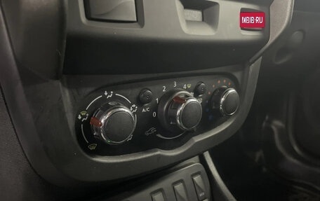 Renault Duster I рестайлинг, 2018 год, 1 145 000 рублей, 12 фотография