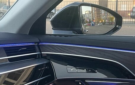 Audi A8, 2023 год, 10 500 000 рублей, 18 фотография