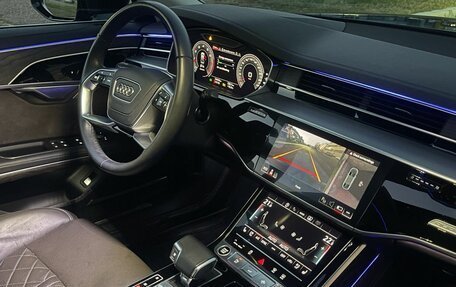 Audi A8, 2023 год, 10 500 000 рублей, 29 фотография