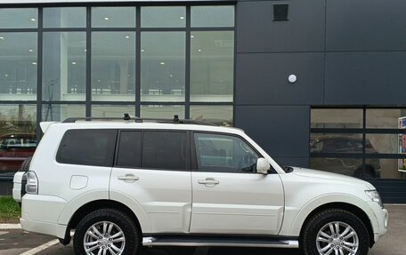 Mitsubishi Pajero IV, 2014 год, 2 199 000 рублей, 4 фотография