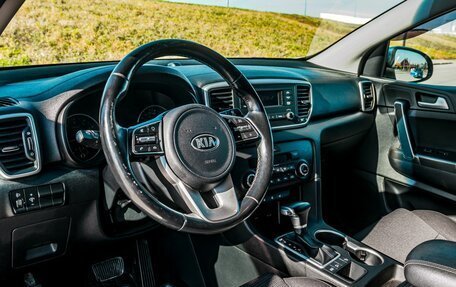 KIA Sportage IV рестайлинг, 2019 год, 2 150 000 рублей, 15 фотография