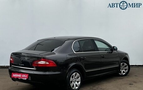 Skoda Superb III рестайлинг, 2012 год, 1 020 000 рублей, 5 фотография