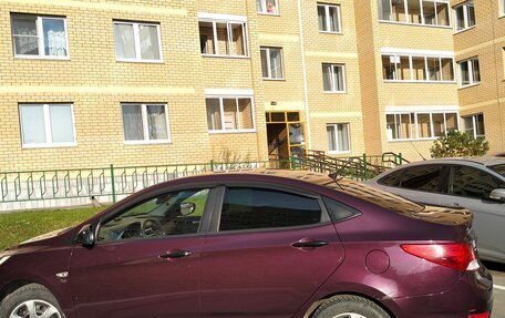 Hyundai Solaris II рестайлинг, 2013 год, 650 000 рублей, 4 фотография