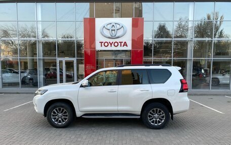 Toyota Land Cruiser Prado 150 рестайлинг 2, 2020 год, 4 850 000 рублей, 8 фотография