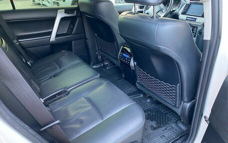 Toyota Land Cruiser Prado 150 рестайлинг 2, 2020 год, 4 850 000 рублей, 15 фотография