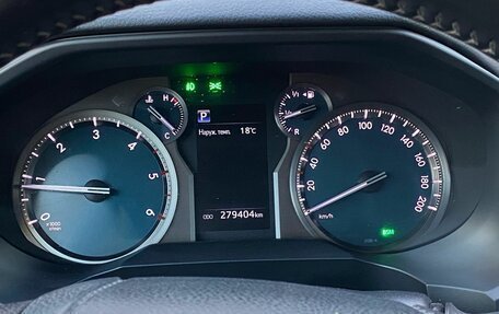 Toyota Land Cruiser Prado 150 рестайлинг 2, 2020 год, 4 850 000 рублей, 20 фотография
