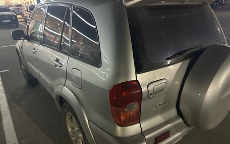 Toyota RAV4, 2002 год, 630 000 рублей, 3 фотография