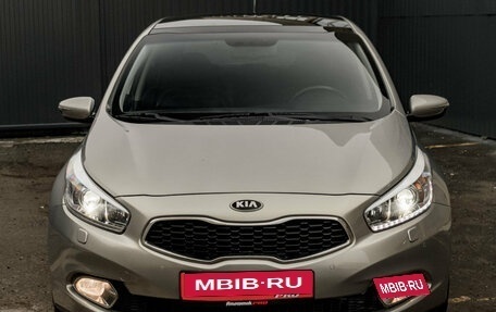 KIA cee'd III, 2013 год, 1 590 000 рублей, 2 фотография