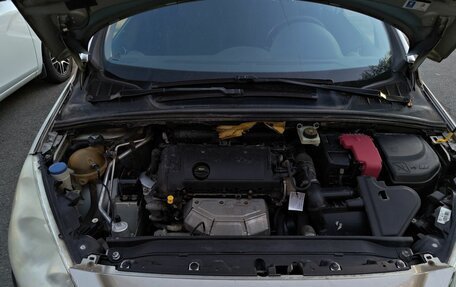 Peugeot 308 II, 2009 год, 320 000 рублей, 16 фотография