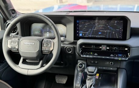 Toyota Land Cruiser Prado, 2024 год, 9 550 000 рублей, 9 фотография
