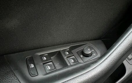 Volkswagen Passat B8 рестайлинг, 2017 год, 1 769 000 рублей, 8 фотография