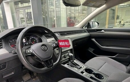 Volkswagen Passat B8 рестайлинг, 2017 год, 1 769 000 рублей, 9 фотография