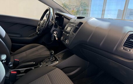 KIA Cerato IV, 2018 год, 1 550 000 рублей, 8 фотография