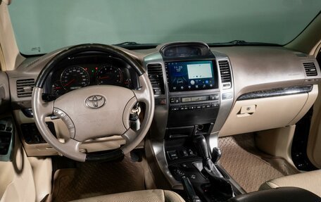 Toyota Land Cruiser Prado 120 рестайлинг, 2008 год, 2 479 000 рублей, 5 фотография