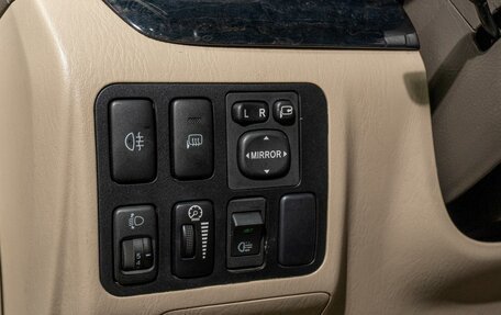 Toyota Land Cruiser Prado 120 рестайлинг, 2008 год, 2 479 000 рублей, 16 фотография