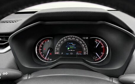 Toyota RAV4, 2020 год, 2 490 000 рублей, 12 фотография