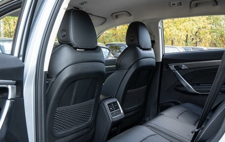 Geely Atlas, 2024 год, 2 175 400 рублей, 15 фотография
