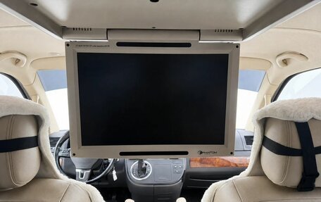 Volkswagen Multivan T5, 2009 год, 1 890 000 рублей, 13 фотография