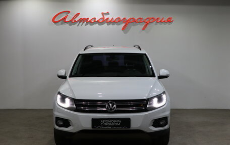 Volkswagen Tiguan I, 2015 год, 1 570 000 рублей, 2 фотография