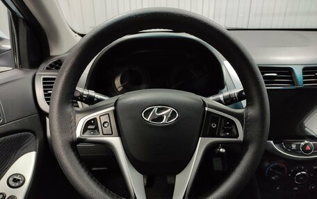 Hyundai Solaris II рестайлинг, 2011 год, 695 000 рублей, 7 фотография
