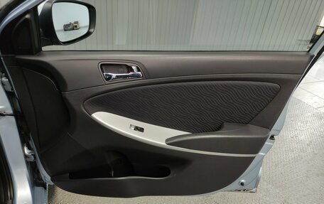Hyundai Solaris II рестайлинг, 2011 год, 695 000 рублей, 16 фотография