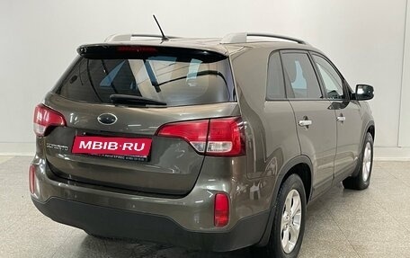 KIA Sorento II рестайлинг, 2015 год, 1 715 000 рублей, 4 фотография