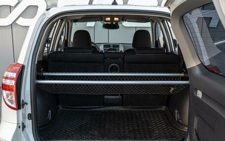 Toyota RAV4, 2011 год, 1 350 000 рублей, 21 фотография
