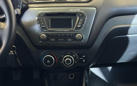 KIA Rio III рестайлинг, 2013 год, 760 000 рублей, 10 фотография