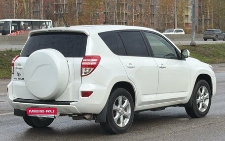 Toyota RAV4, 2011 год, 1 299 000 рублей, 2 фотография