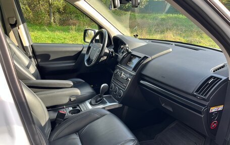 Land Rover Freelander II рестайлинг 2, 2014 год, 2 500 000 рублей, 14 фотография