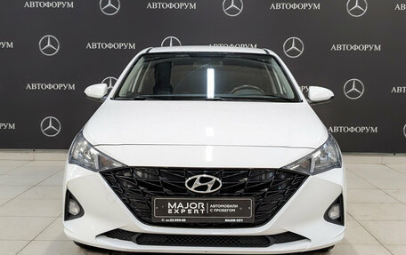 Hyundai Solaris II рестайлинг, 2022 год, 1 440 000 рублей, 2 фотография