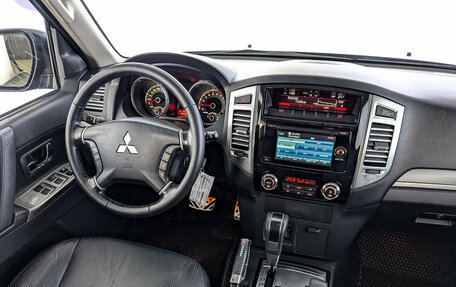 Mitsubishi Pajero IV, 2018 год, 3 330 000 рублей, 29 фотография