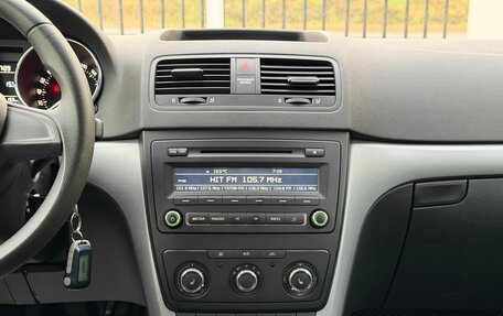 Skoda Yeti I рестайлинг, 2014 год, 999 000 рублей, 17 фотография